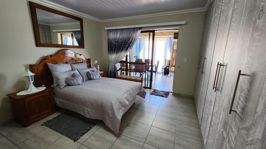 3 Bedroom Property for Sale in Seemeeu Park Western Cape